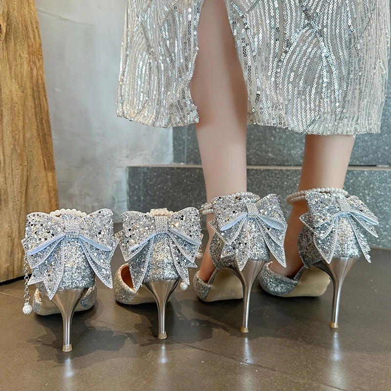 Женские туфли на высоком каблуке элегантные с блестками и бантом тонком жемчугом