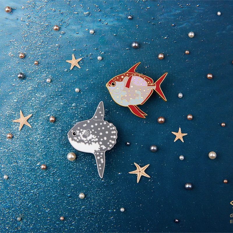 

Оригинальная брошь Sunfish в виде лунной рыбы, оригинальная светящаяся брошь, Женский значок для пары, булавки для пальто, свитера, одежды, брош...