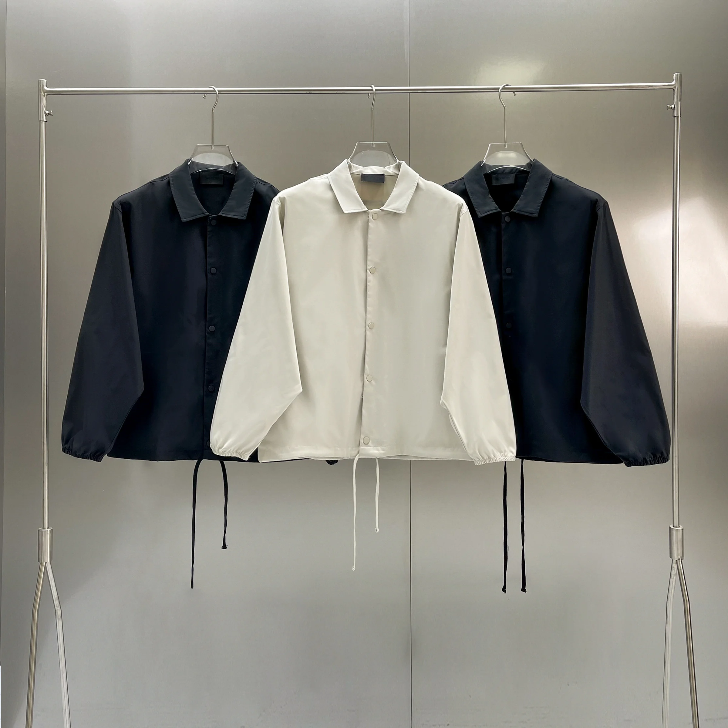 Рисунок 3 - Куртка унисекс оверсайз из нейлона