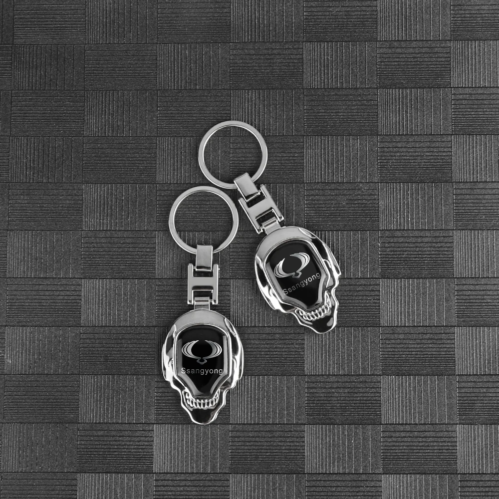 

1Pcs Car Accessories Skull Badge Keychain Keyring Metal Key Rings Holder for Ssangyong ActYon Tivoli Korando Musso Kyron Rexton