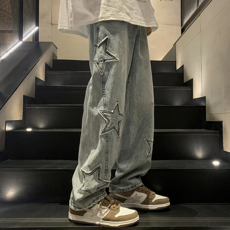 

Джинсы мужские с вышивкой в готическом стиле, свободные прямые брюки из денима с широкими штанинами, Повседневная Уличная одежда в стиле «звезды», хип-хоп, стиль хип-хоп