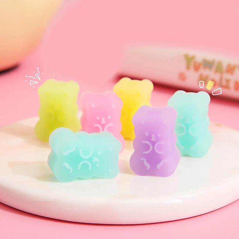 

5pcs/set New Solid Color Bear Eraser Soft Easy to Wipe Children's Learning Rubber Erasers Stationery Birthday Gift