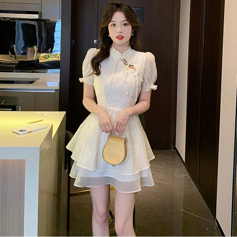 

2023 Dress Summer New Cheongsam Improved Apricot Plate Buckle Gently Shows Thin Backless Style Free Shipping