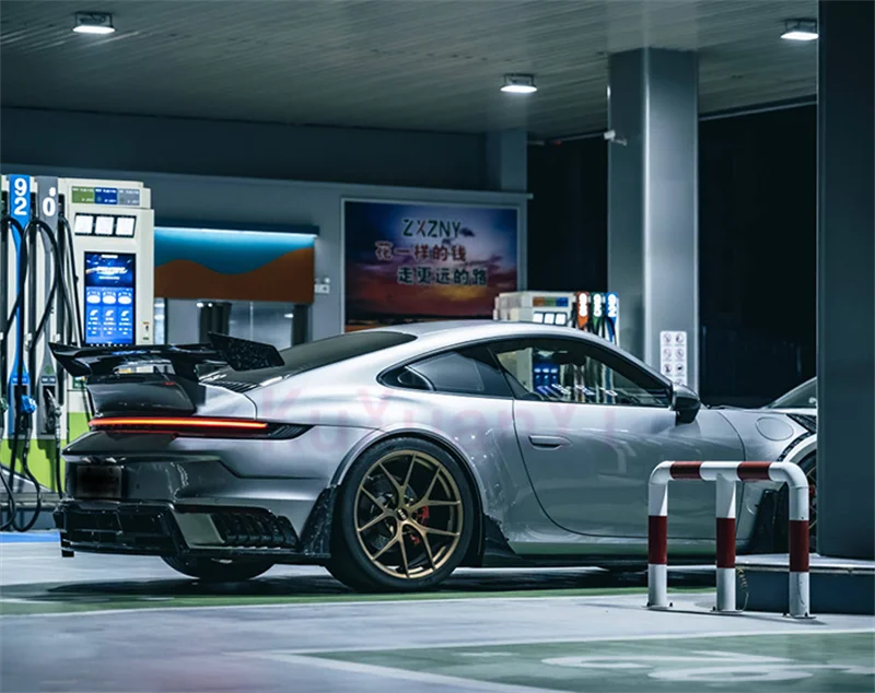 Для Порше 911 992 в стиле Mi комплект из сухого углеродного волокна для переднего