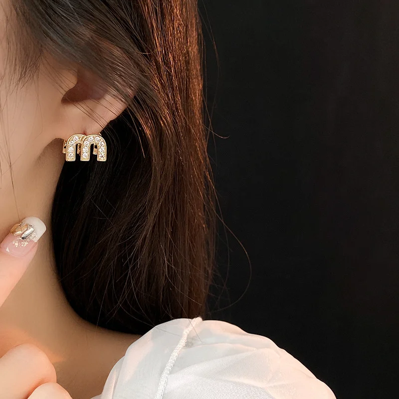 Mei ювелирные изделия модные роскошные серьги оптовая продажа циркониевые в форме