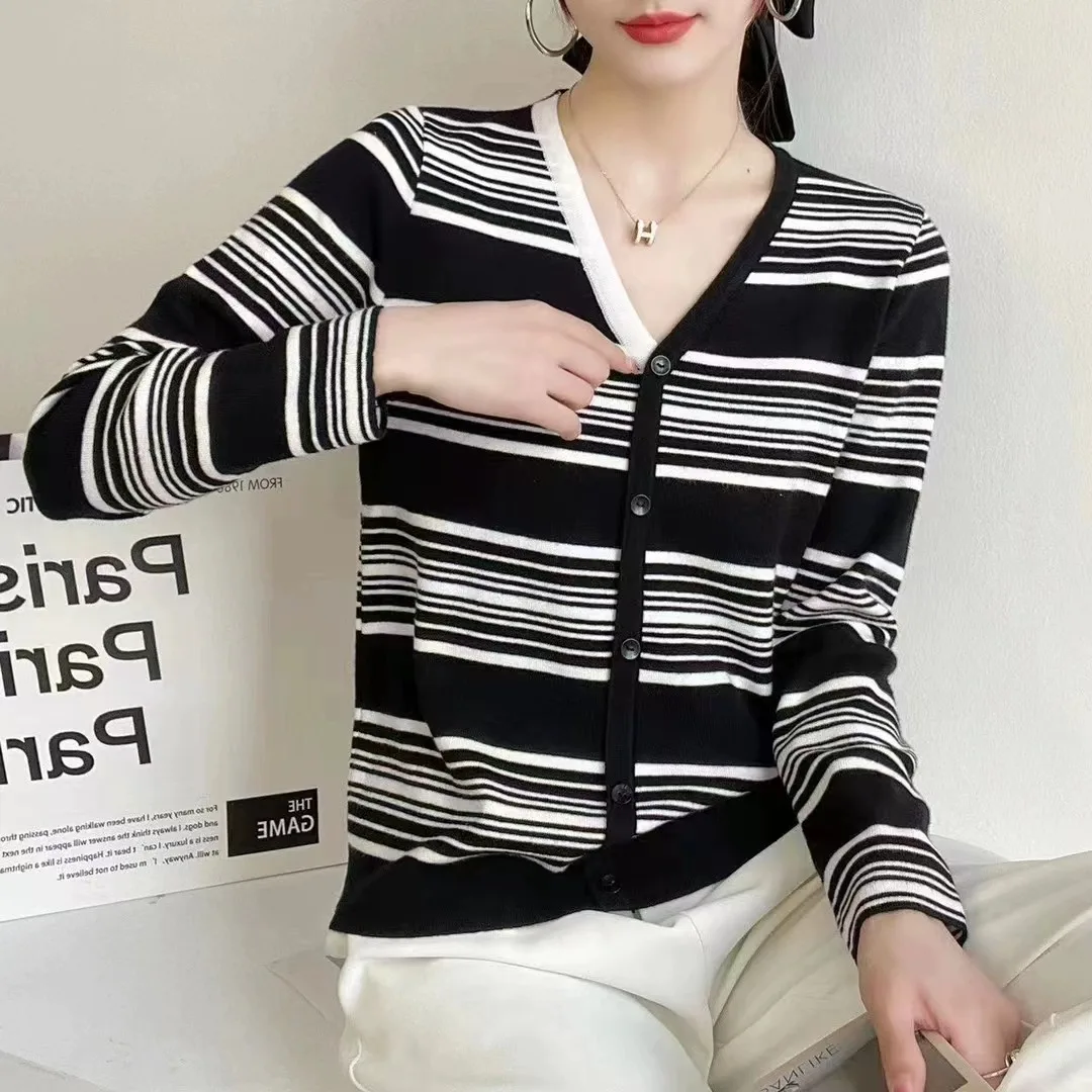 

Colored cored yarn autumn and winter sweet and fresh striped sweater cardigan sweater women's V-neck long sleeved jacket top