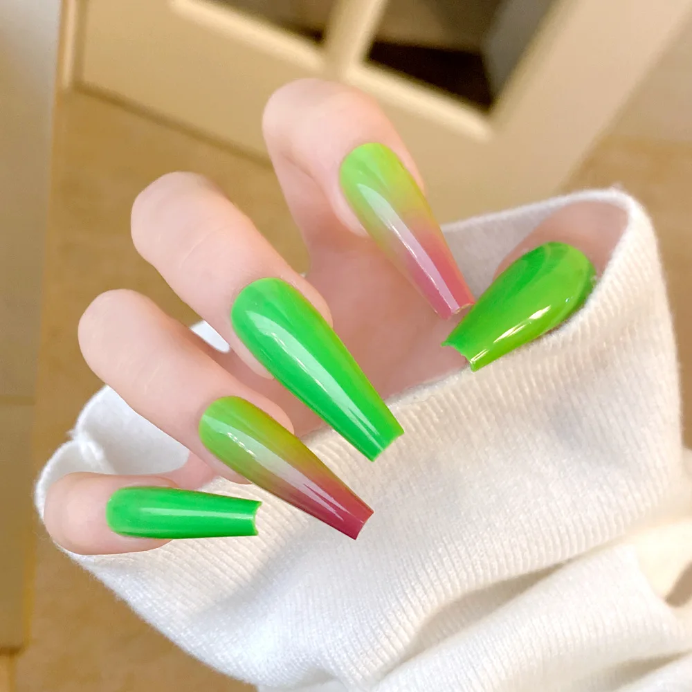 

24 шт. Длинные Зеленые накладные ногти милые градиентные цвета дизайнерские искусственные ногти полное покрытие искусственные для женщин и ...