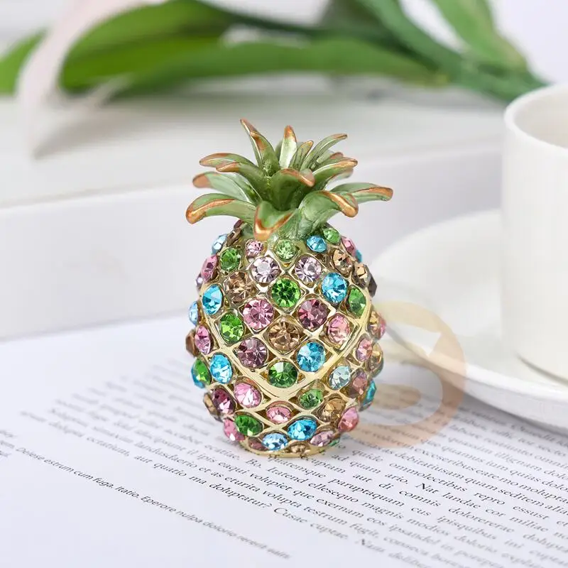 

SHINNYGIFTS миниатюрная шкатулка для ювелирных изделий в виде ананаса с камнями