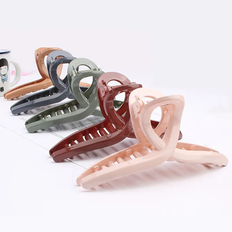 

Large Cross Acrylic Hair Clip Claws for Women Girls Solid Color Ponytail Shark Hairpins Crab Barrettes Ladies Hair Accessories