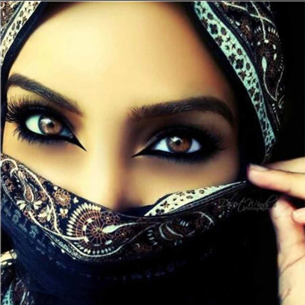 

DIY 5D Diamond Portrait Painting Love Kit Full Drill Square Round Embroidery Mosaic Art Picture Of Rhinestones Home Decor Gifts