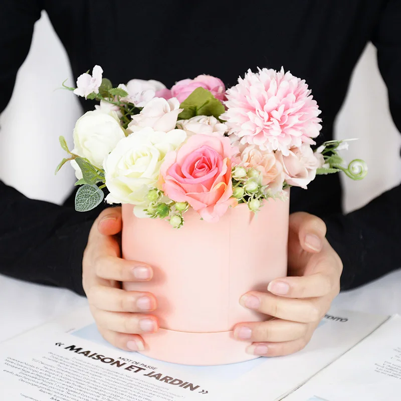 Empty Round Gift Boxes with Lids Cardboard Flower Package Box Wedding Decoration Table Centerpieces Anniversary Party Supplies |