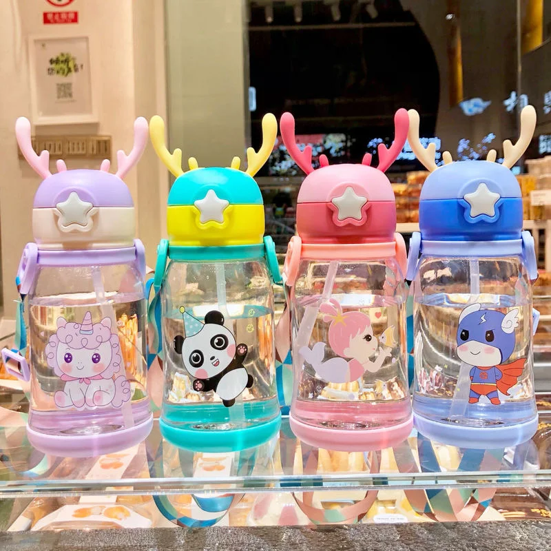 1PC 600ML Christmas Antlers Children Bottle for School Carto