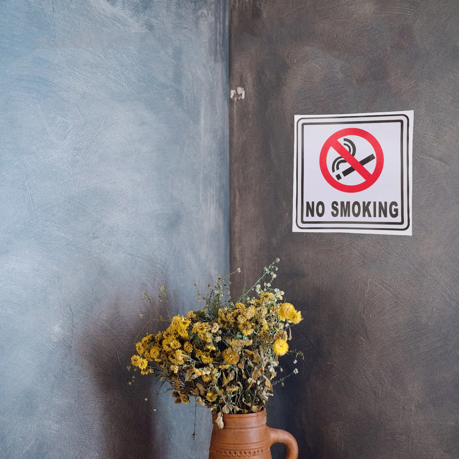 Рисунок 6 - автомобильная эмблема