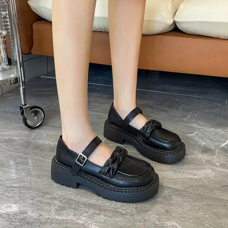 

Туфли-лодочки женские на платформе, мягкие повседневные, туфли-лодочки, туфли на высоком каблуке, с пряжкой, с круглым носком, в японском Сти...