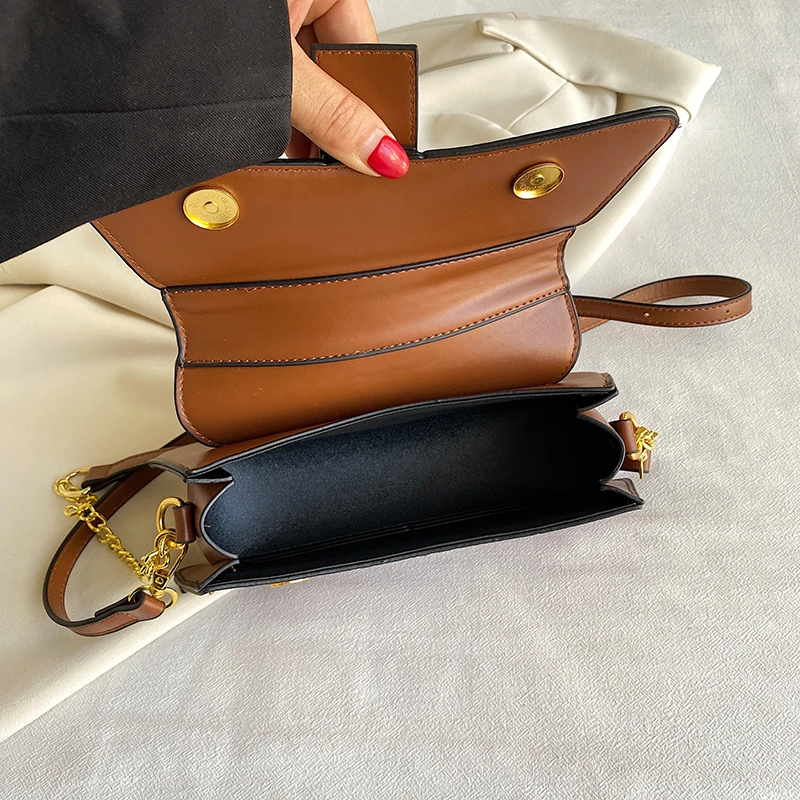 Vintage Crocodile Pattern Women's Shoulder Bag Luxury Designer Ladies Armpit Bag Chain Crossbody Messenger Bag Y2K Underarm Bag