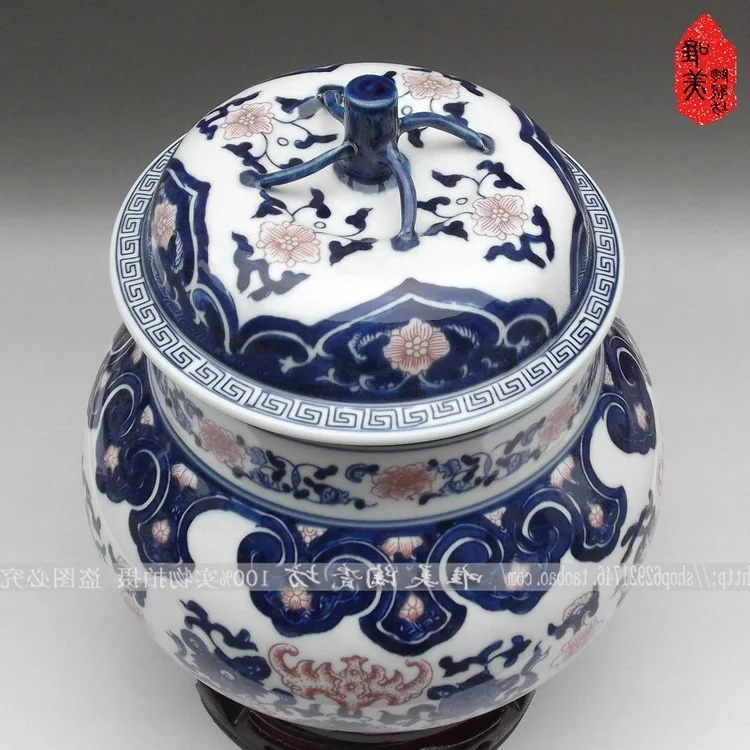 

blue Jingdezhen and white ceramics storage tank