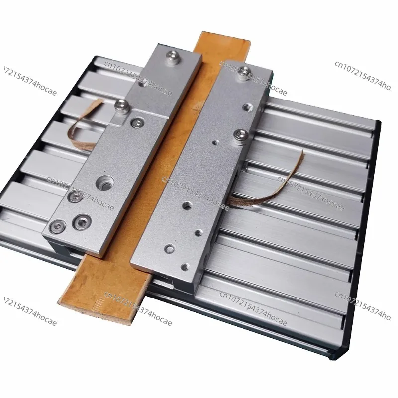 

Кожаный двусторонний триммер для ремней