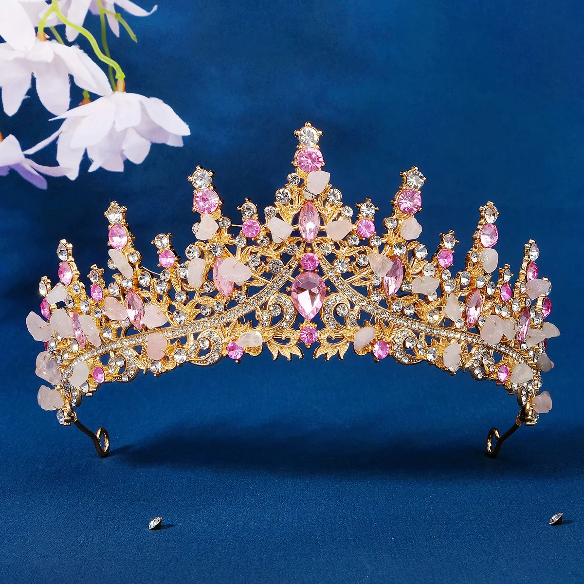 

New Bridal Jewelry Exquisite Handmade Crystal Beaded Blue Stone Wedding Crown Dress Accessories Tiaras Wedding Supplies