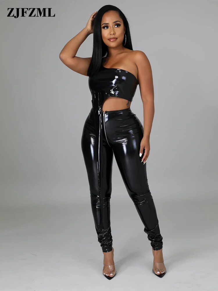 

Midnight Style PU Faux Leather Two Piece Set Women's Tracksuit One Shoulder Irregular Tank Top and Zipper Up Bodycon Trousers