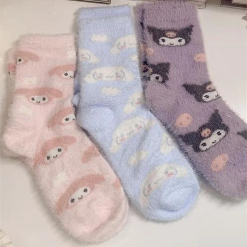 

Kawaii Sanrio Plush Socks Cute Kuromi My Melody Cinnamoroll Watch Cartoon Warm Home Socks Sleep Socks Toys for Girls Gift