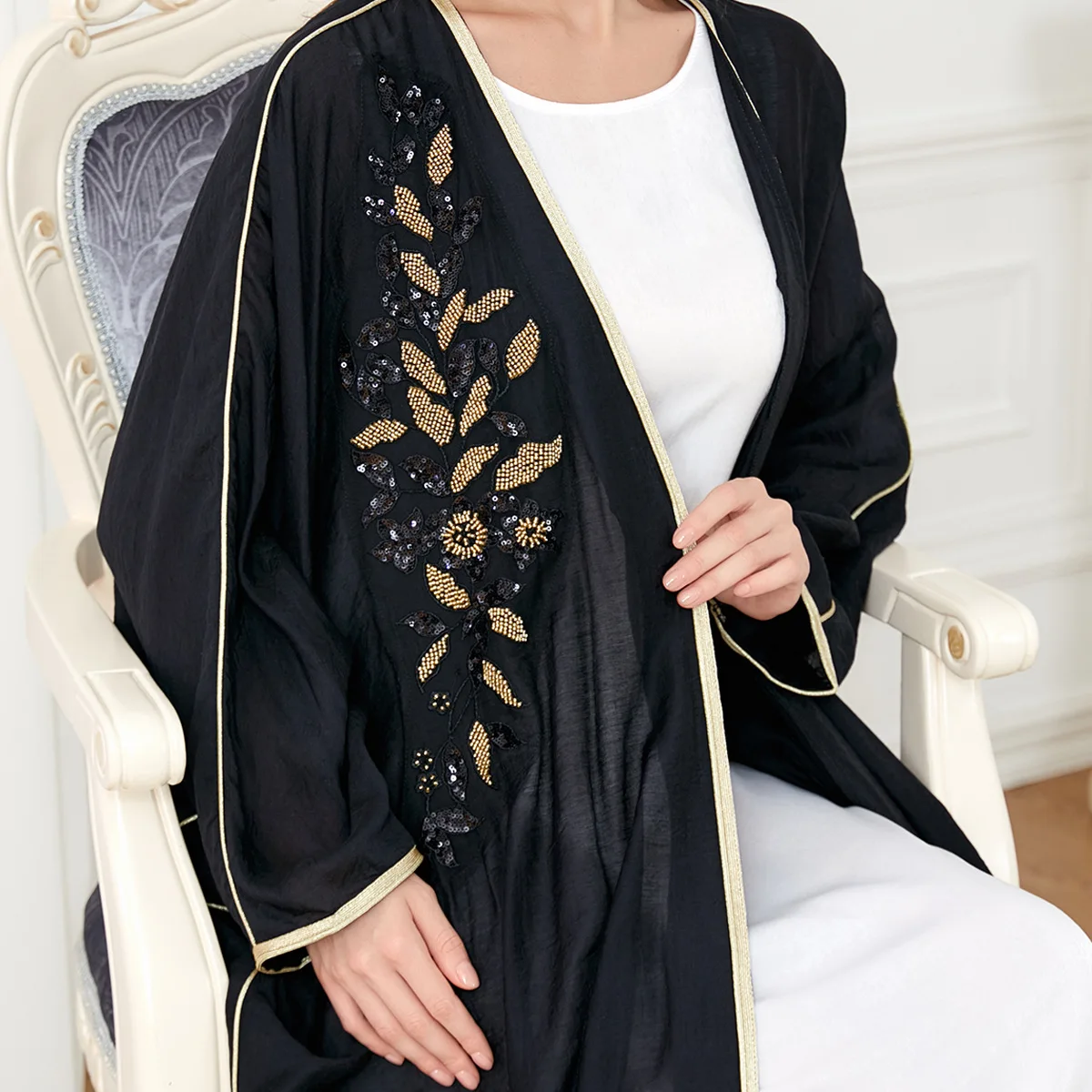 Women Spring and Summer Muslim Embroidered Bat Sleeve Gown Coat Turkish Indian Abaya Arab Islamic Women Khartan Loose Gown