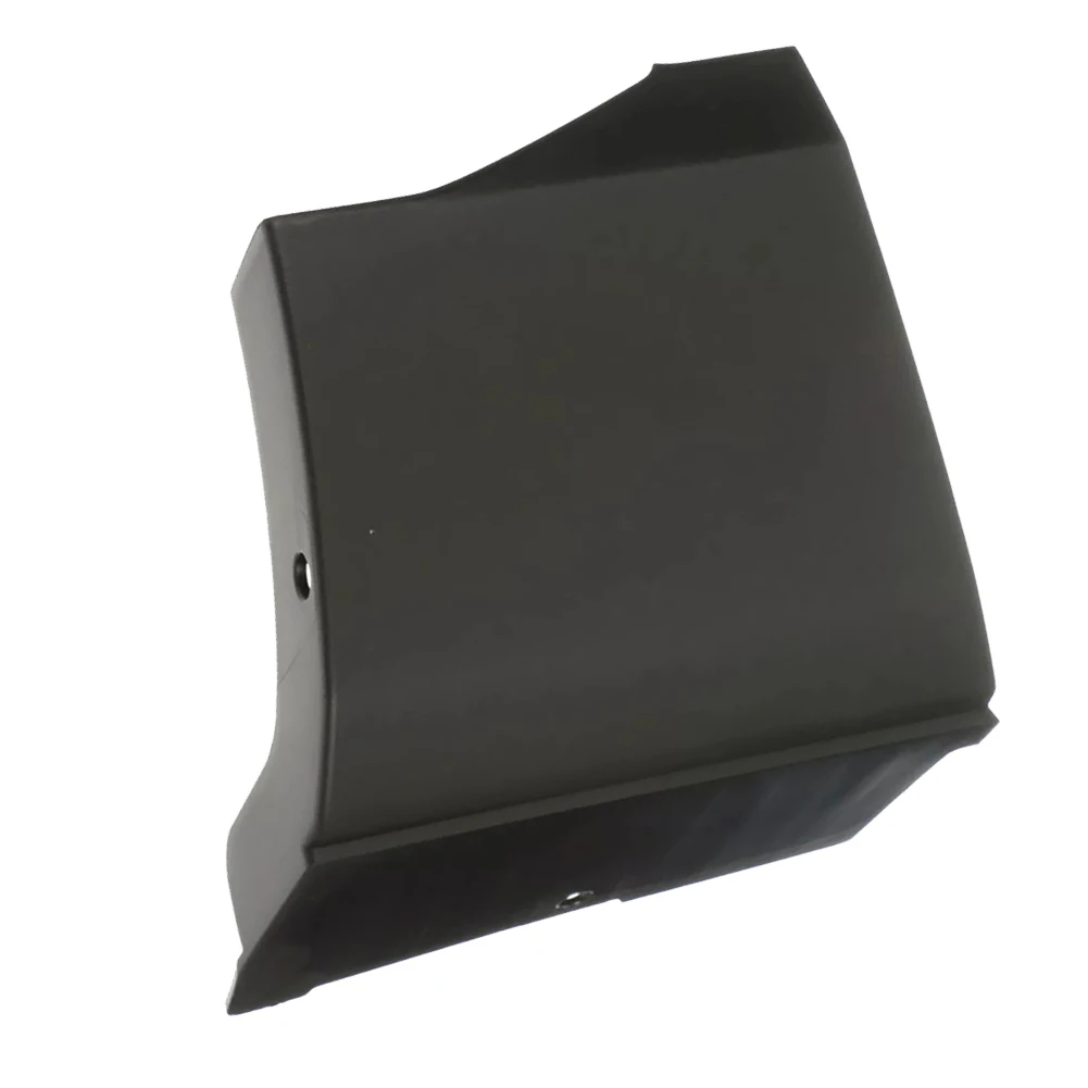 

Как показано на рисунке, передний левый нижний молдинг, недеформирующийся материал для Mazda CX-3