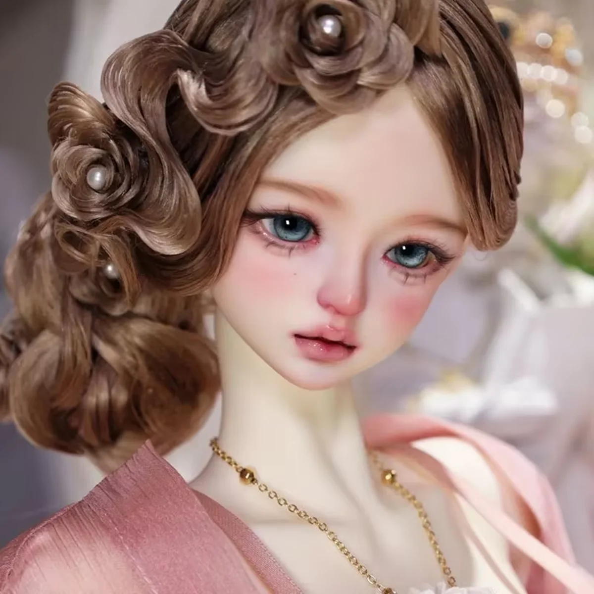 Фото Новая кукла SD BJD 1/4 Linglan, красивая девушка, высококачественная игрушка из смолы, подарочные куклы в офленях, искусственный макияж №1