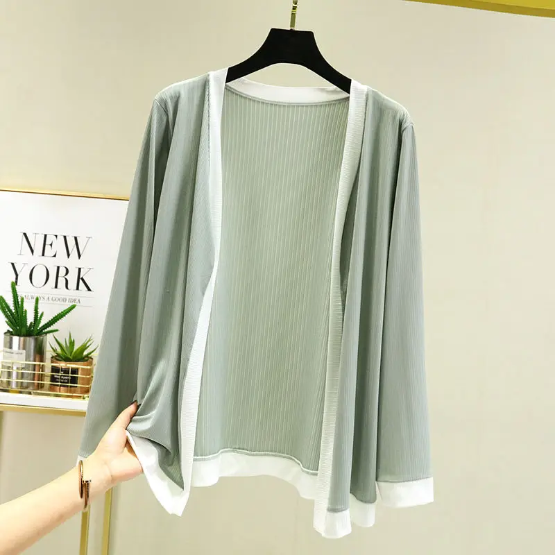 

Summer Thin Ice Silk Sunscreen Clothes Women's Large Loose Outer Long Sleeved Casual Cardigan Jacket Versatile Thin Top