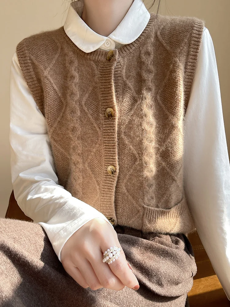 2023 Autumn and Winter New round Neck Women% Woolen Sweater Cardigan Loose Slimming Temperament Fleece Stacked Vest