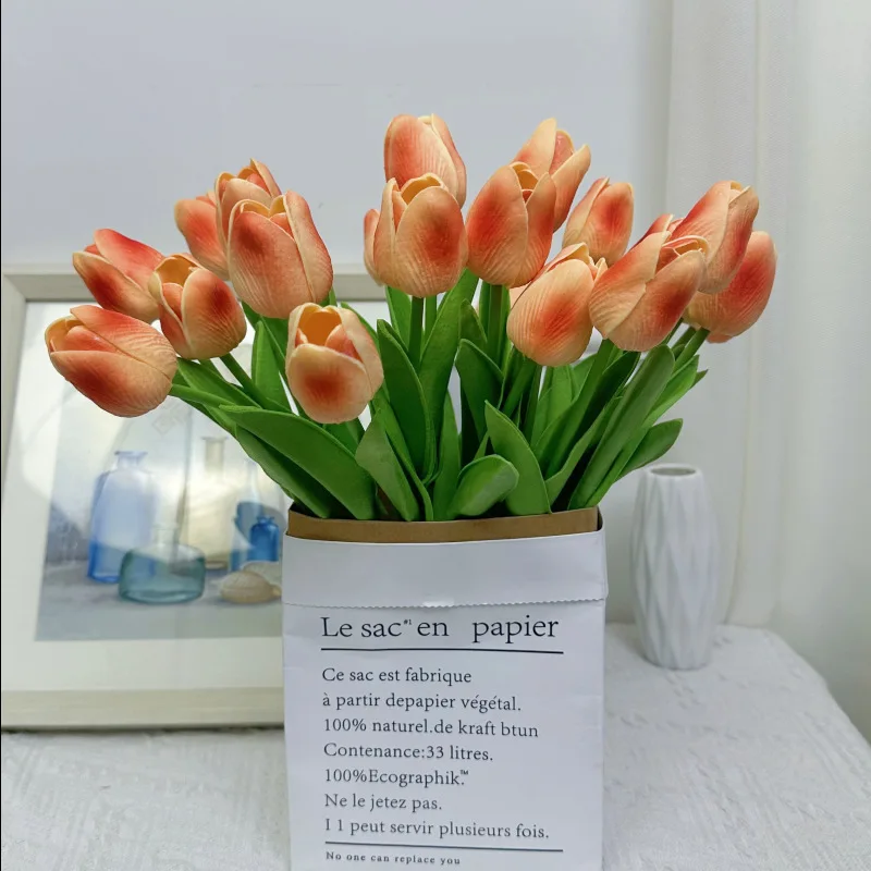 

Nordic Ins Tulip Fake Flower Hand Bouquet Home Decoration Simulation Flower Feel Moisturizing Decoration Bouquet DROPSHIPPING