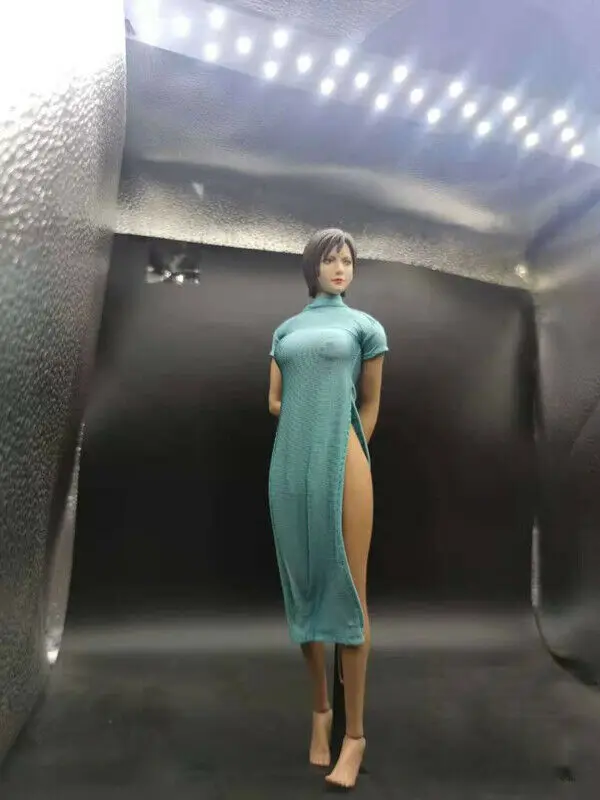 

Custom 1:6 Green short sleeve cheongsam For 12" female action figure Body Doll