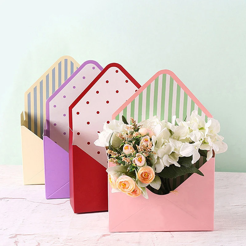 

1PCS Envelope Flower Boxes Bouquet Gift Box Hand Holds Folding Floral Bouquet Paper Box Romantic Flower Paper Holder Decor