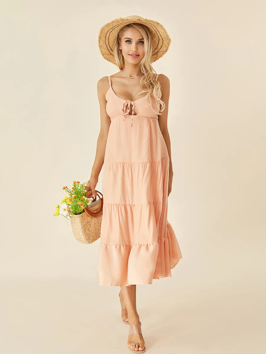 Женское летнее платье-миди на бретельках с открытой спиной