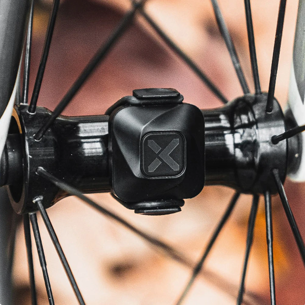 

Bike Computer Waterproof Dual Modes Sensors BT ANT+ Bicycle Speed Meter Sensors Outdoor Bicycle Accessory APP Modes Switch IPX7