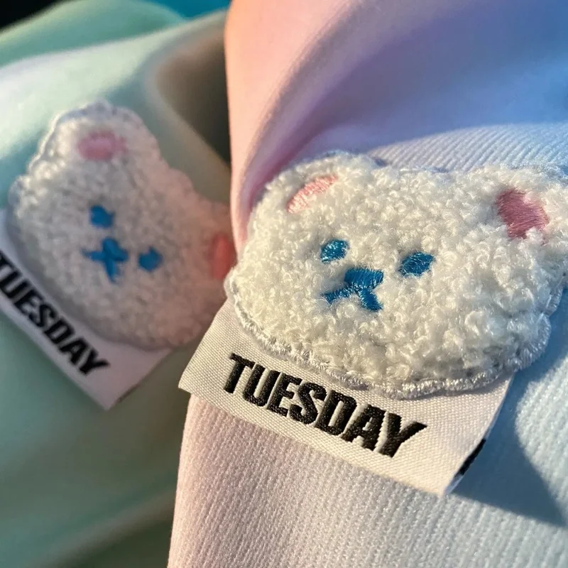 Женский свитшот с вышивкой Медвежья голова Белый в Корейском стиле Топ длинным