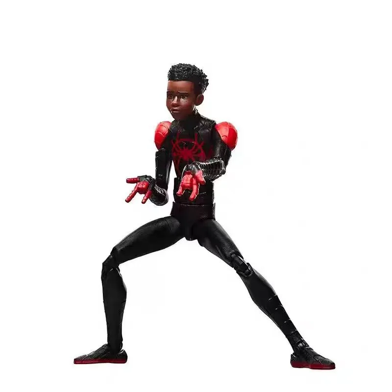 Фото В наличии: Коллекционная фигурка Майлза Моралеса из серии Hasbro Marvel Legends 