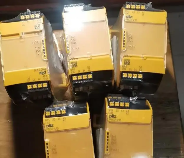 Пилотное реле безопасности 772100 772101 772143 772000 Пятно на продажу