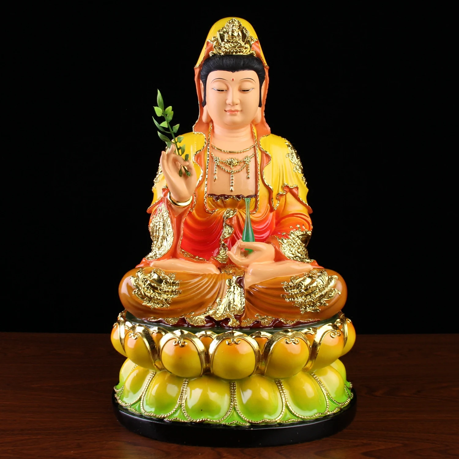 

Статуэтка Guanyin, разноцветная Статуэтка из искусственной смолы