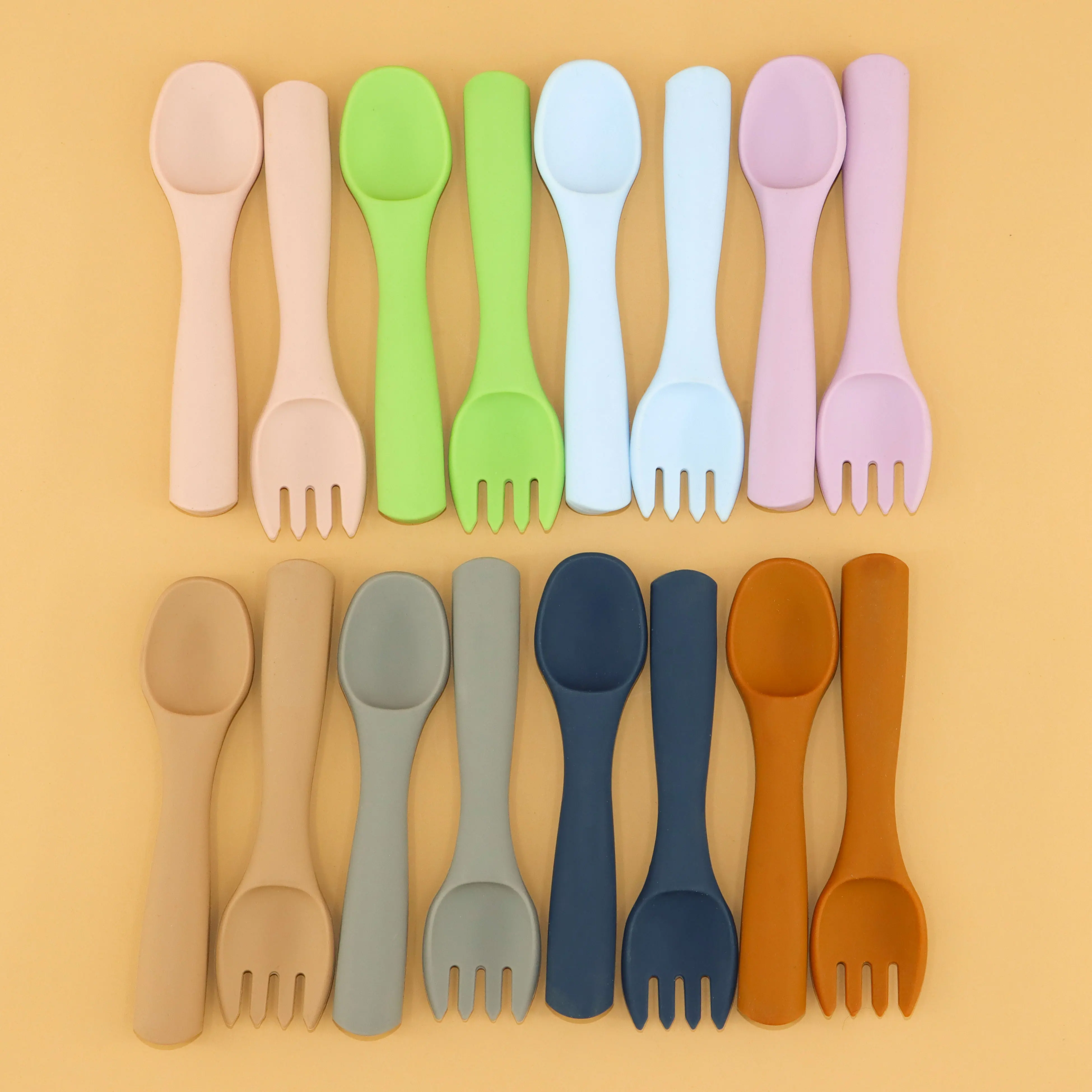 

New Arrival Baby Learning Spoon Baby Soft Silicone Fork Solid Color Safety Silicone Utensils Set Children Feeding Spoon Set