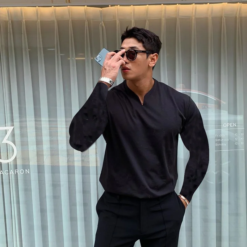 

New fall sportswear men V neck long tee Fashionable men's top Pure cotton fitness Tee Gym long sleeve fitness leisure clothing
