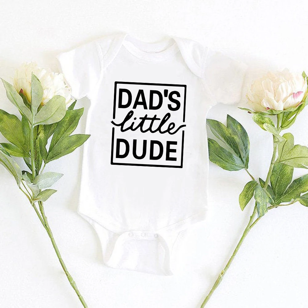 

Dad's Little Dude Newborn Boy Onesies High Quality Casual Infant Outfits Comfy Baby Girl Bodysuits Fashion New Toddler Romper