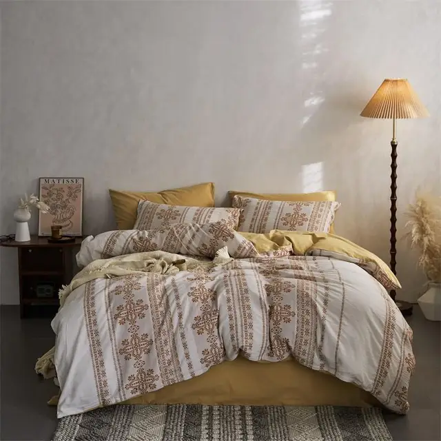 Пододеяльник 100 100. Полосатые постели happy cotton. Гардения постельное белье. Старые детские пододеяльники. Комплект постельного белья для детского сада.