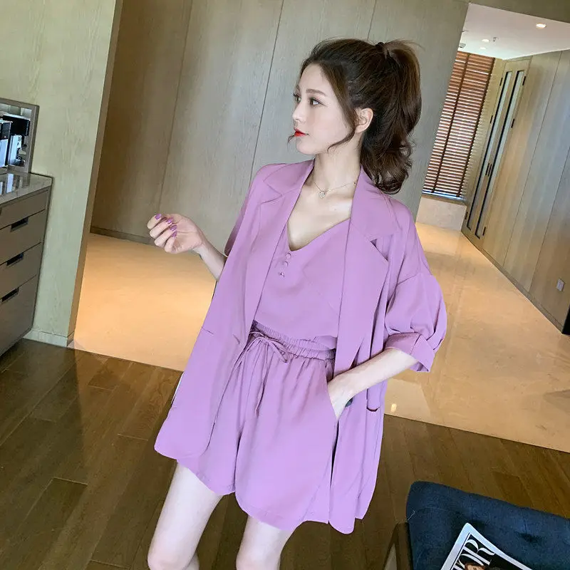 

Women 2022 Summer New Suits Female Thin Solid Coats + Camisole Top Ladies Loose Shorts Students Three-piece Sets W130