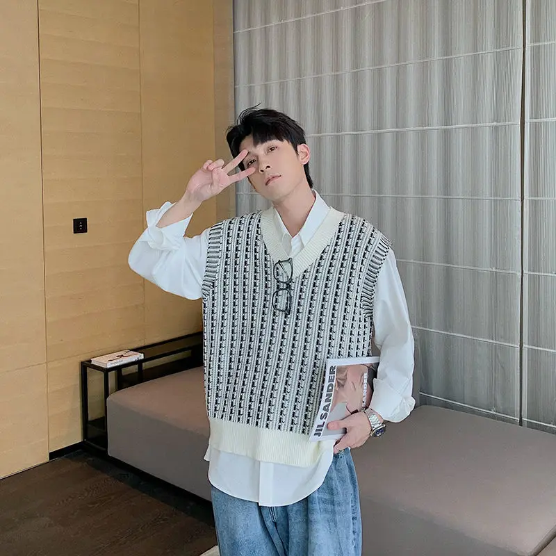 Sweater Vest Men V-neck Contrast Color Leisure Loose All-match Streetwear Sleeveless Sweaters Mens Chic Korean Style Teens G59
