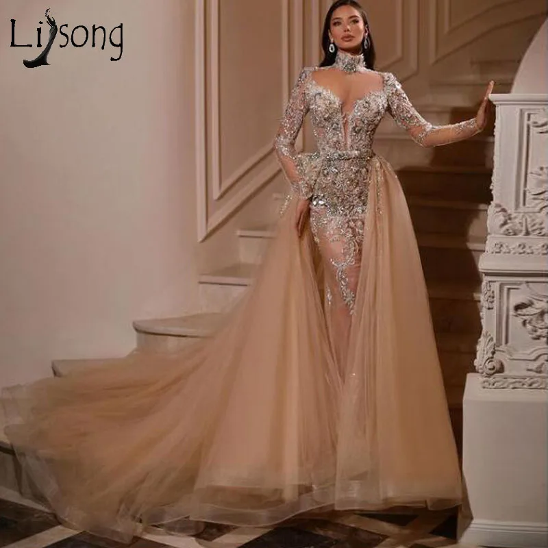 Великолепные вечерние платья цвета шампанского со съемным шлейфом Роскошные