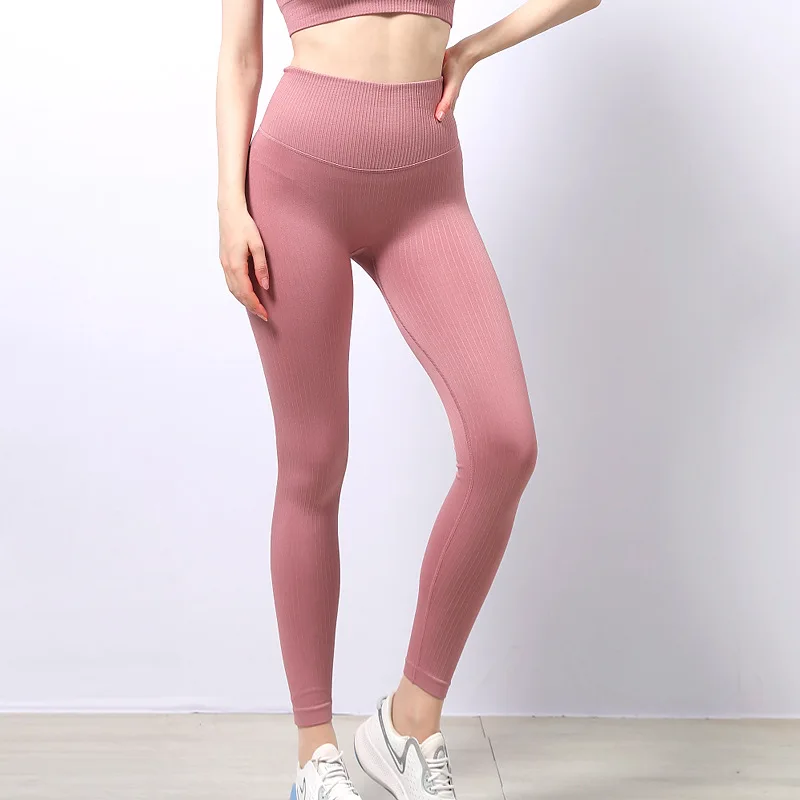 

European and American sexy Hip Lifting Seamless Yoga Pants High Waist Peach Hip Fitness Pants Knitting nine Part Tights