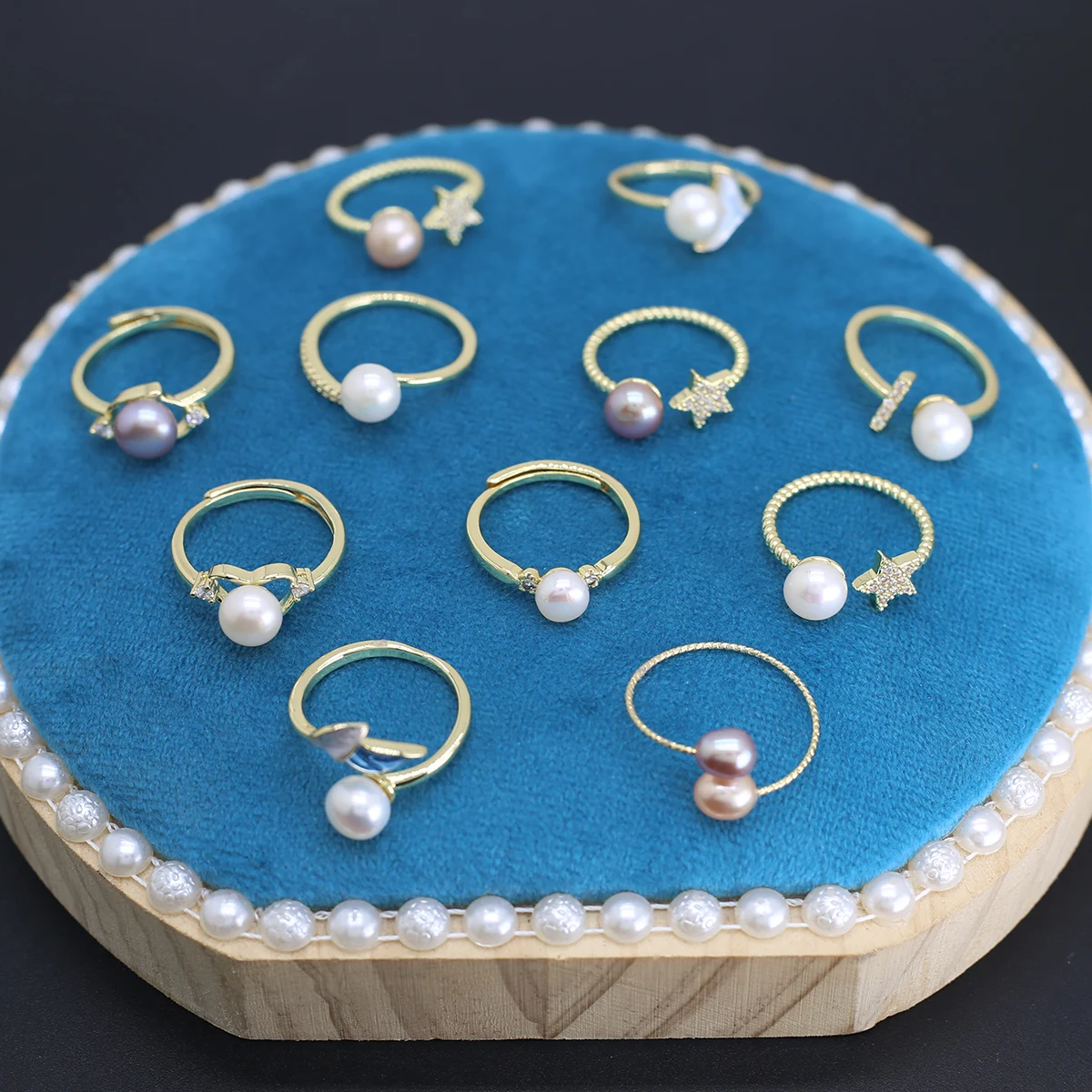 Рисунок 5 - Регулируемое кольцо с позолотой