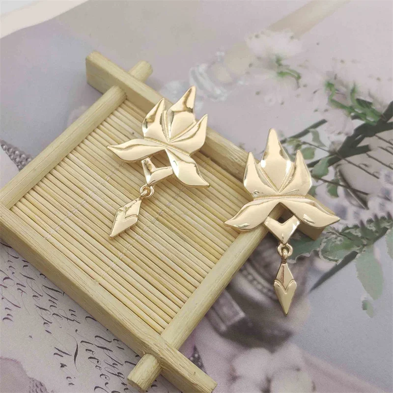 

Game Honkai Star Rail Dan Heng Lotus Flower Earings Shining Dangles Ear Ring Cosplay Prop