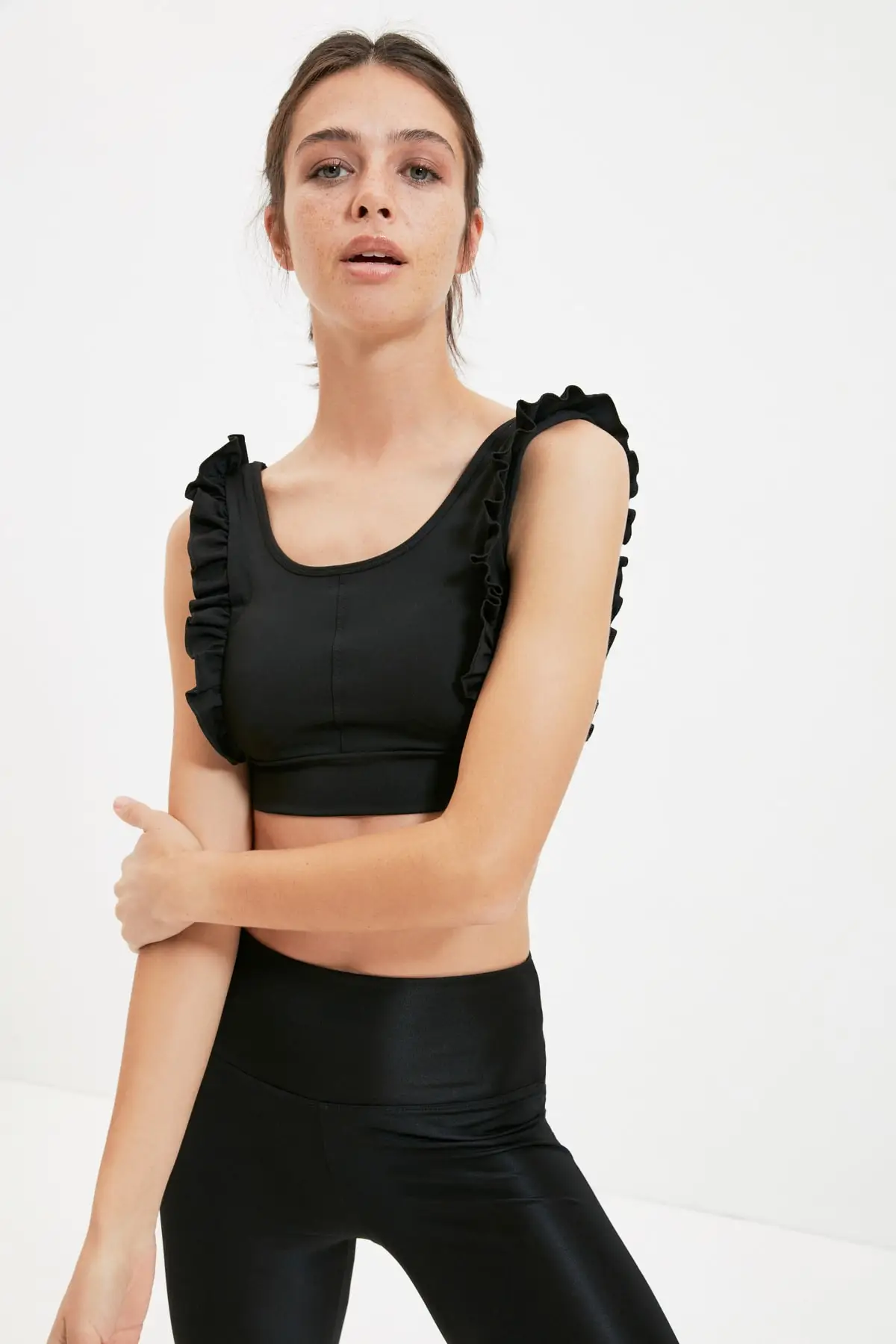 

Спортивный топ с рюшами TWOAW22SS0048