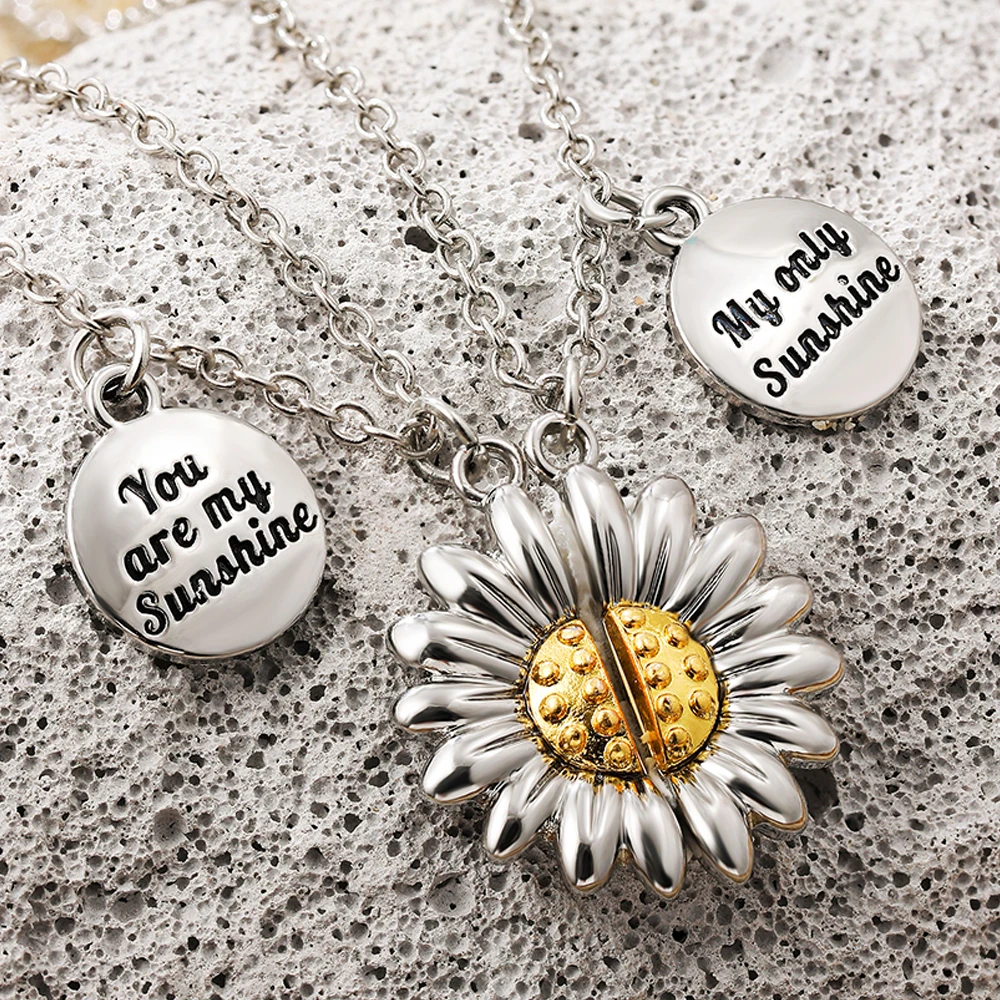 

You Are My Sunshine Retro Round Pendant Women BFF Sunflower Necklace Best Friend Silver Color Flower Choker Friendship Jewelry